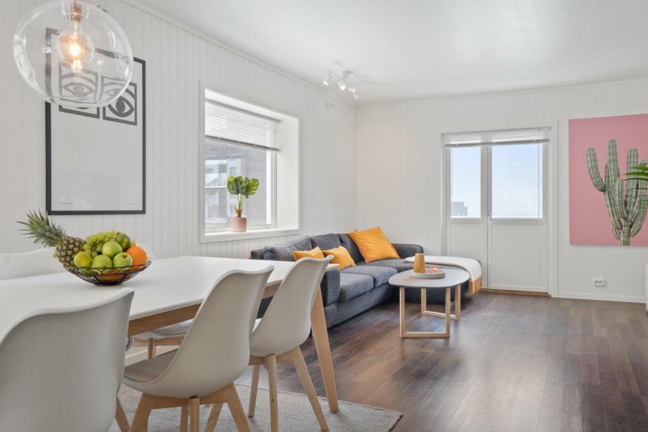 Modern Apartment Tromso Exterior photo